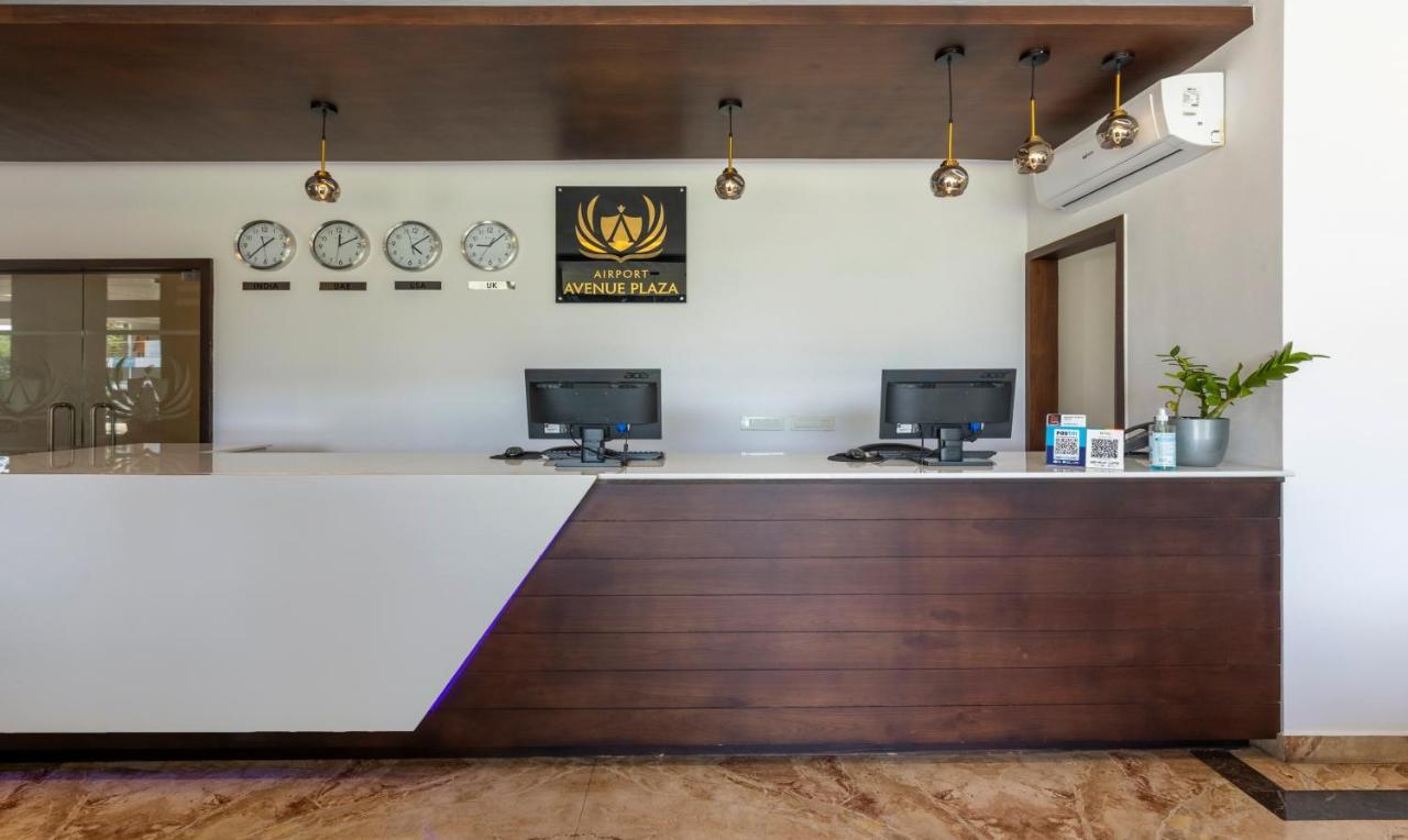 Treebo Trend Airport Avenue Plaza Cochin Airport Hotel Kochi Екстериор снимка