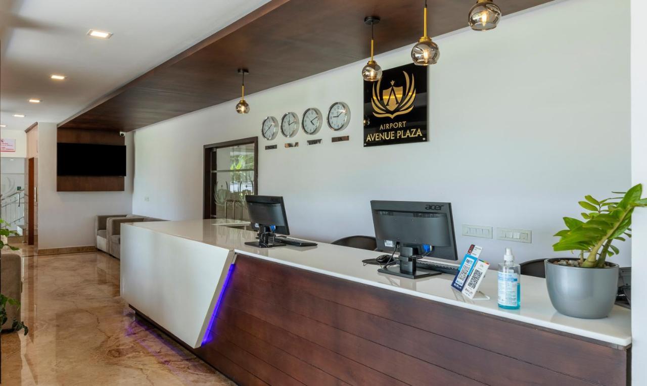 Treebo Trend Airport Avenue Plaza Cochin Airport Hotel Kochi Екстериор снимка