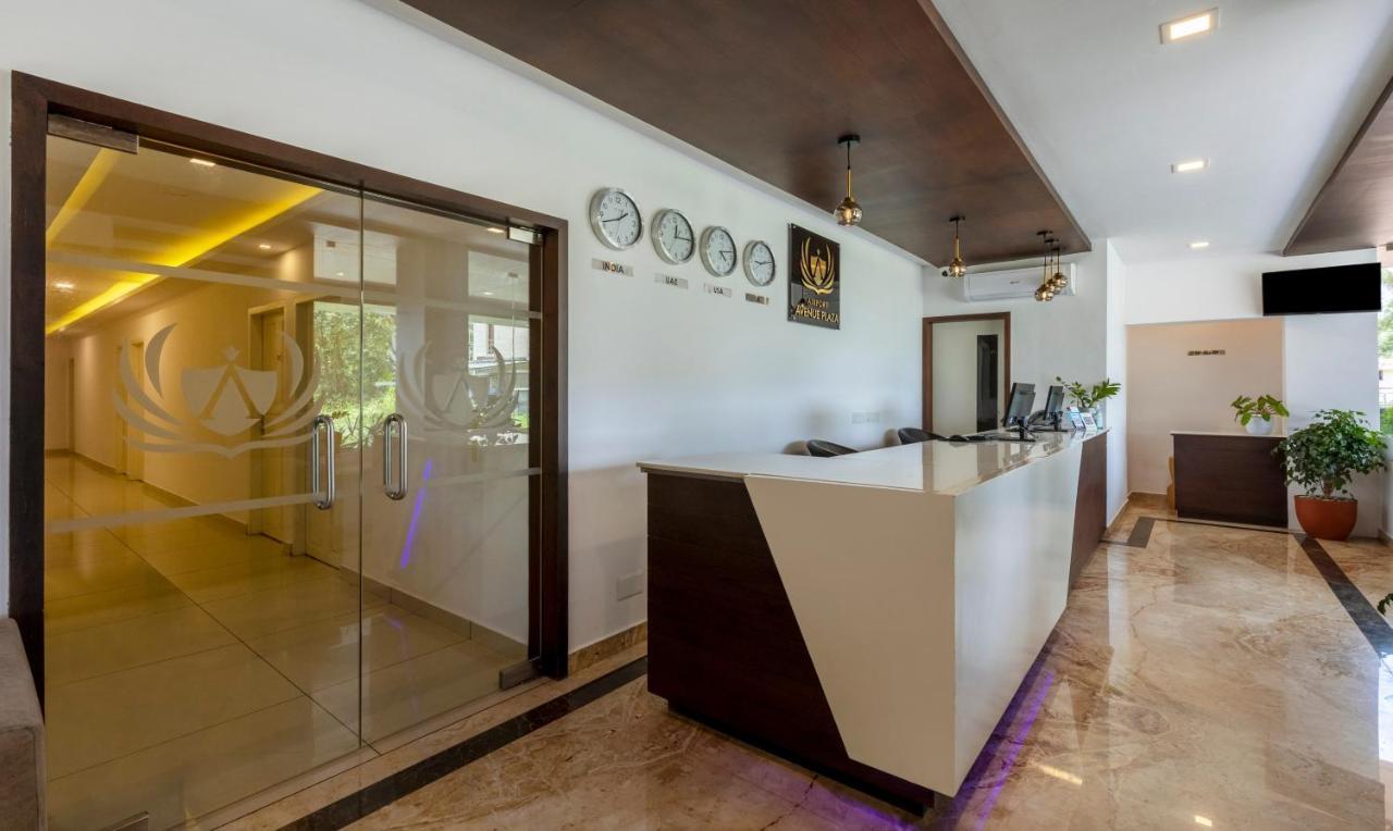 Treebo Trend Airport Avenue Plaza Cochin Airport Hotel Kochi Екстериор снимка